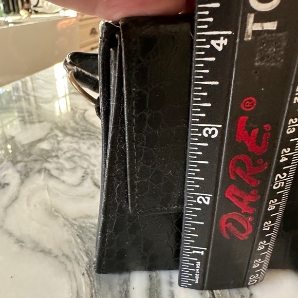 Antique1920s Helena Rubinstein leather cosmetic travel case with original items. - Picture 11 of 15